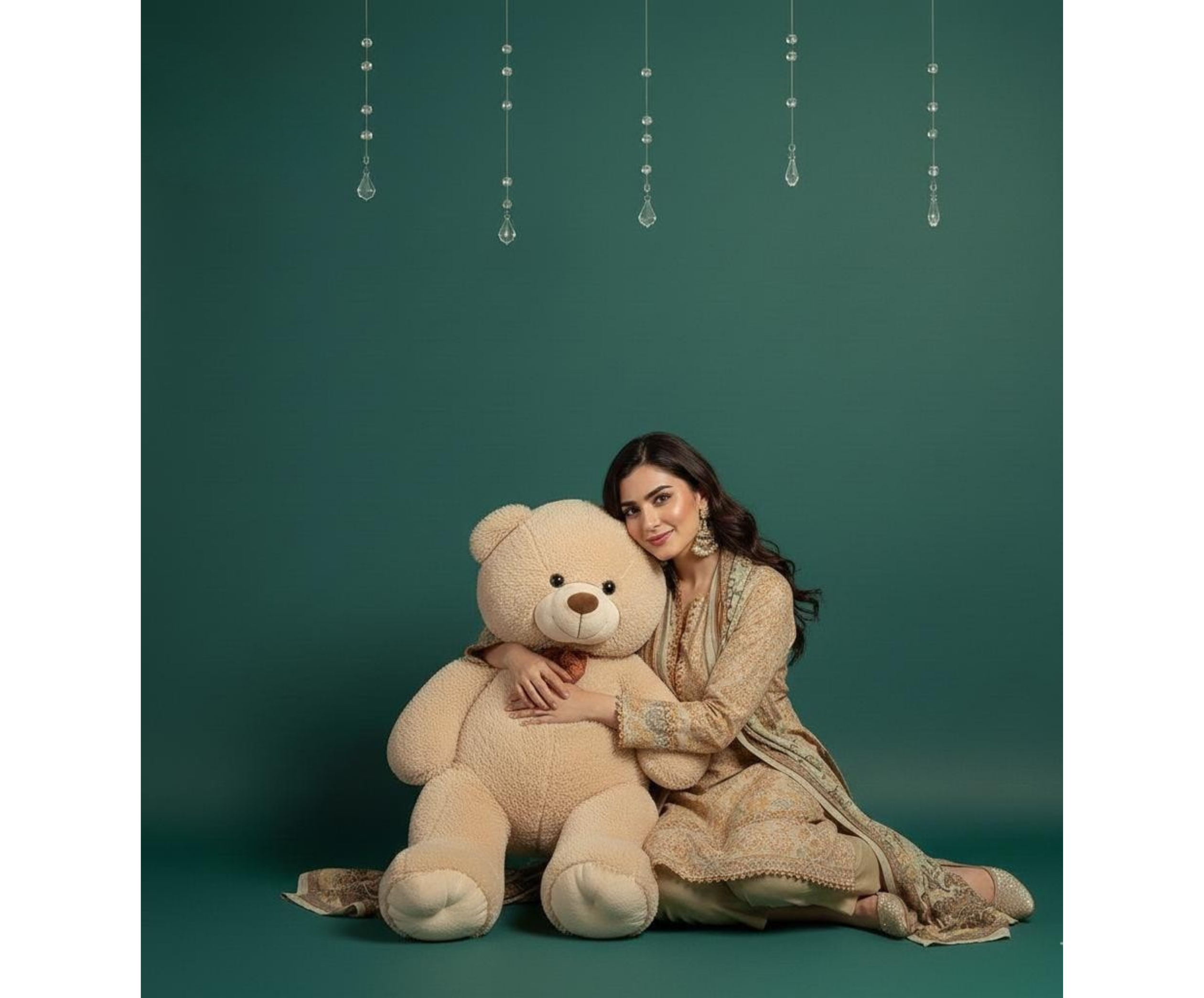 ELÉI VOLUME-02 KHADDAR 3PC PRINTED SUIT K.10