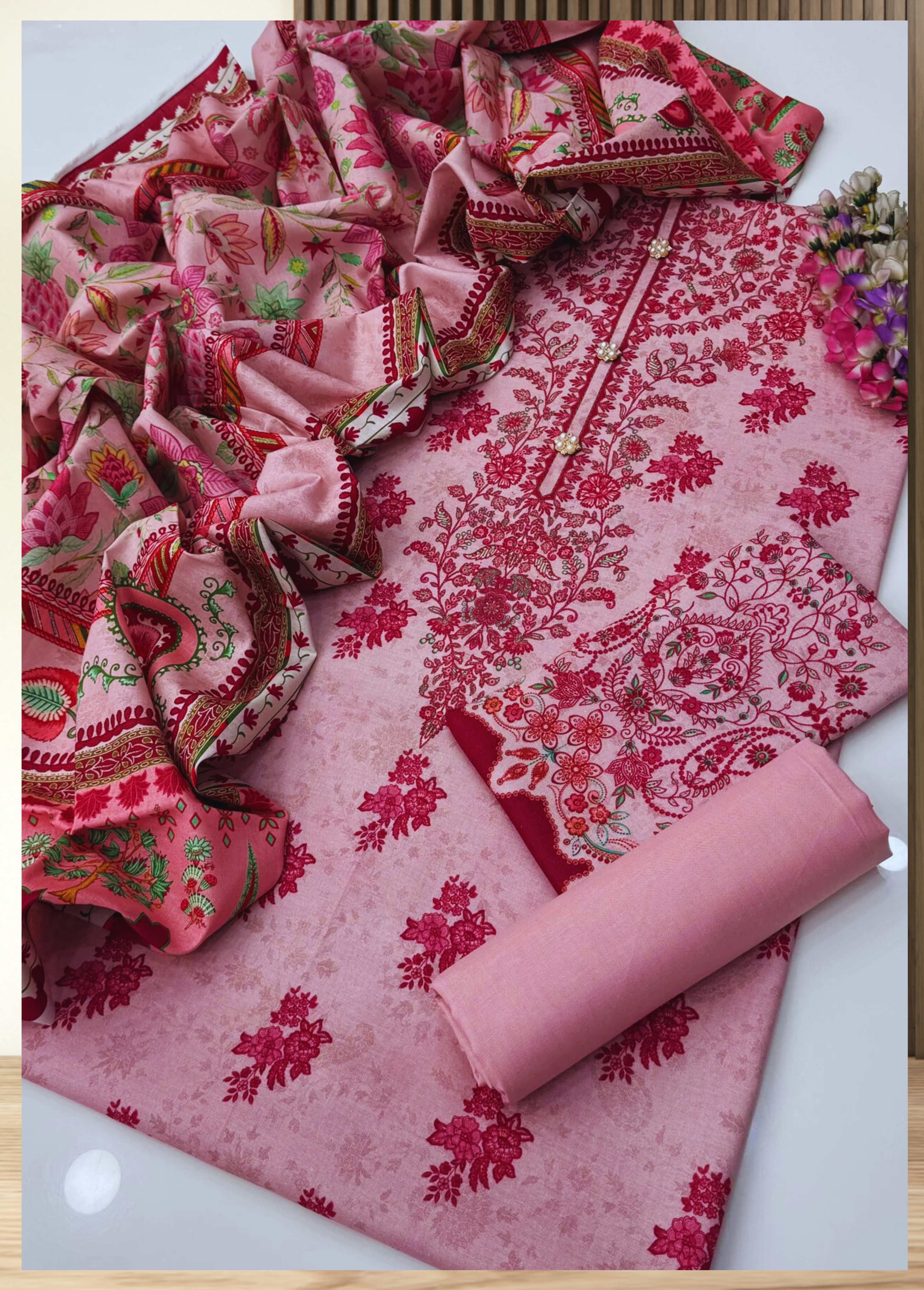 ELÉI VOLUME-03 KHADDAR 3PC PRINTED SUIT K.27