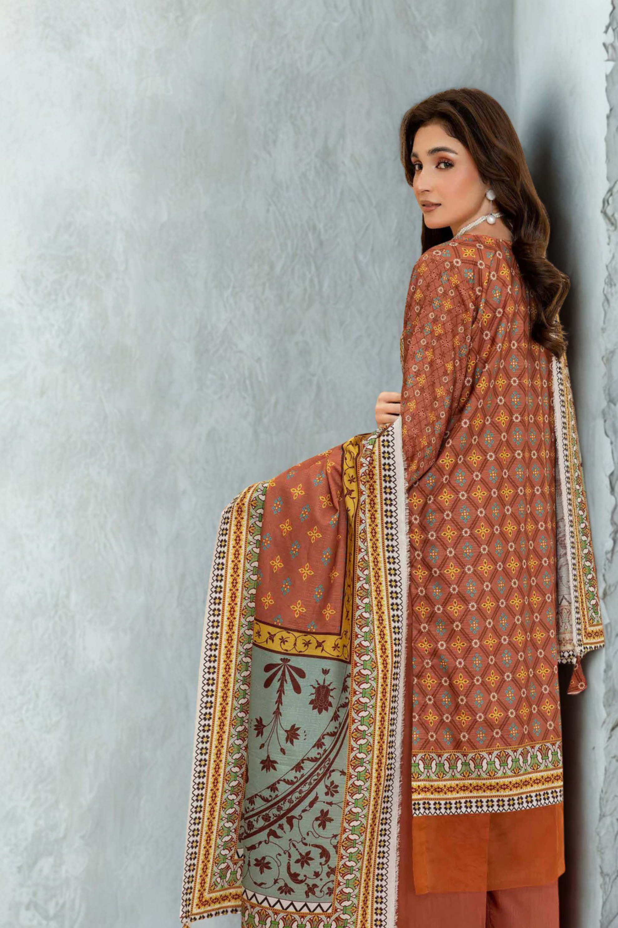 ELÉI VOLUME-05 ELÉI VISCOSE 3PC PRINTED SUIT N.39