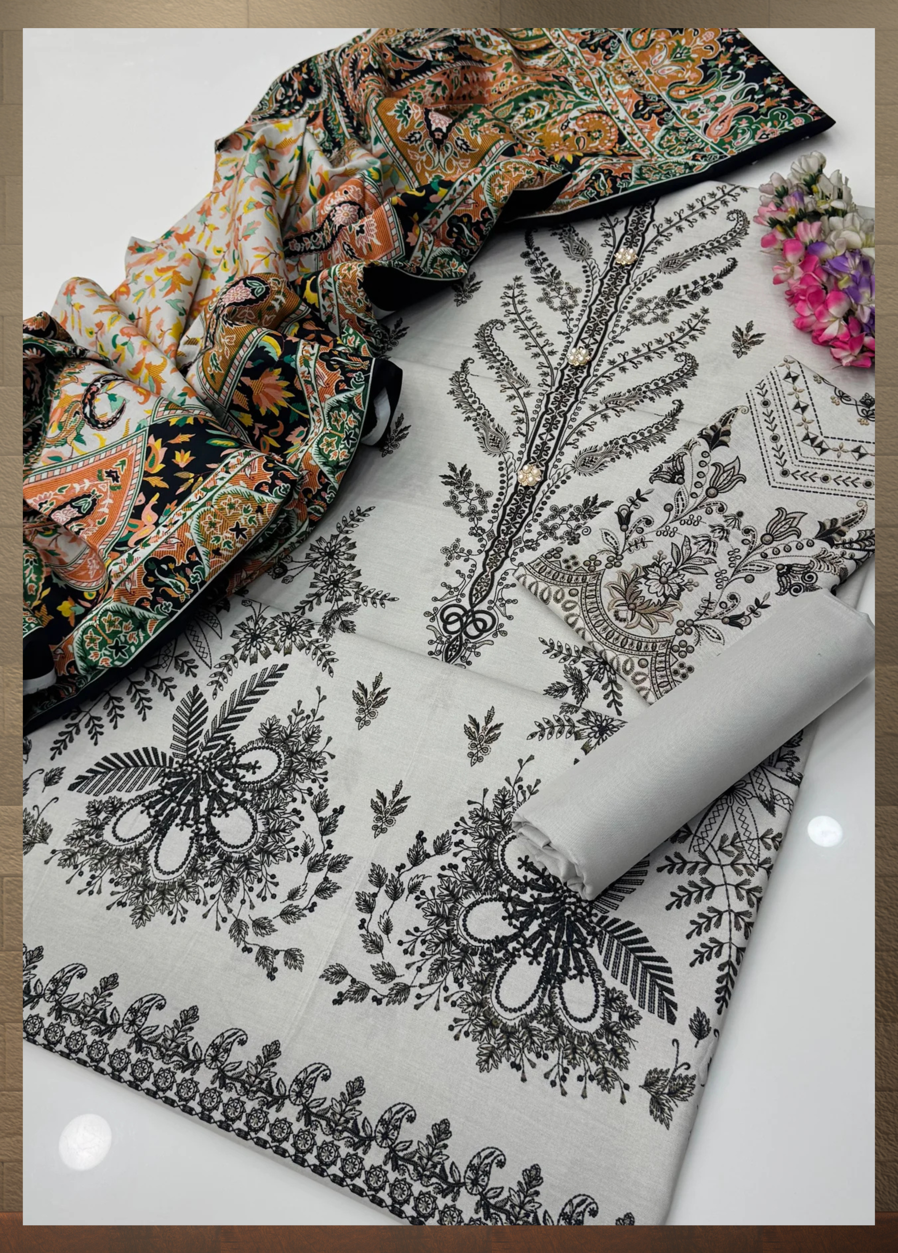 ELÉI VOLUME-03 KHADDAR 3PC PRINTED SUIT K.24